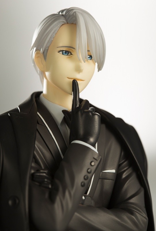 コトブキヤオンラインショップARTFX J ヴィクトル・ニキフォロフ 