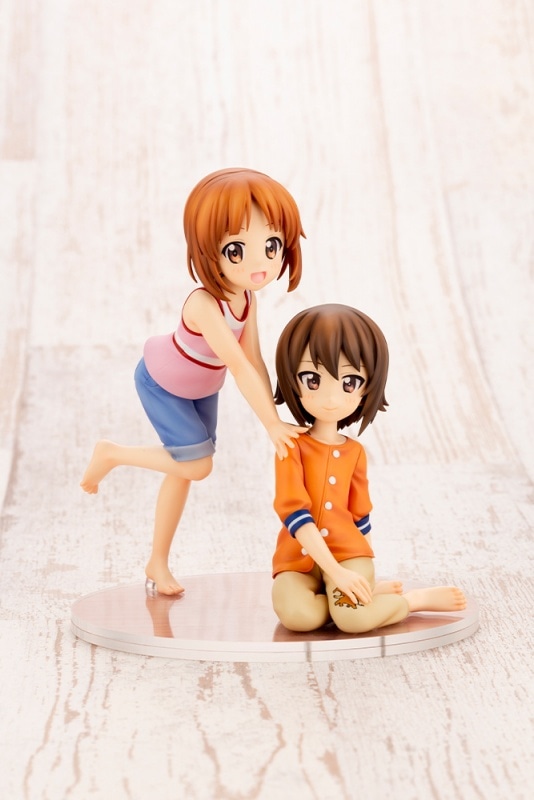 ガールズ＆パンツァーフィギュア西住みほ&西住まほ10yearsMemoryDX版-